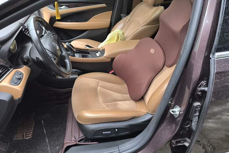 Used Buick LaCrosse 2016 28T Elite Model Left Front Seat