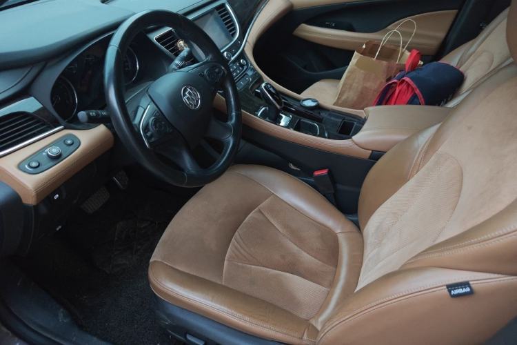Used Buick LaCrosse 2016 28T Elite Model Left Front Seat