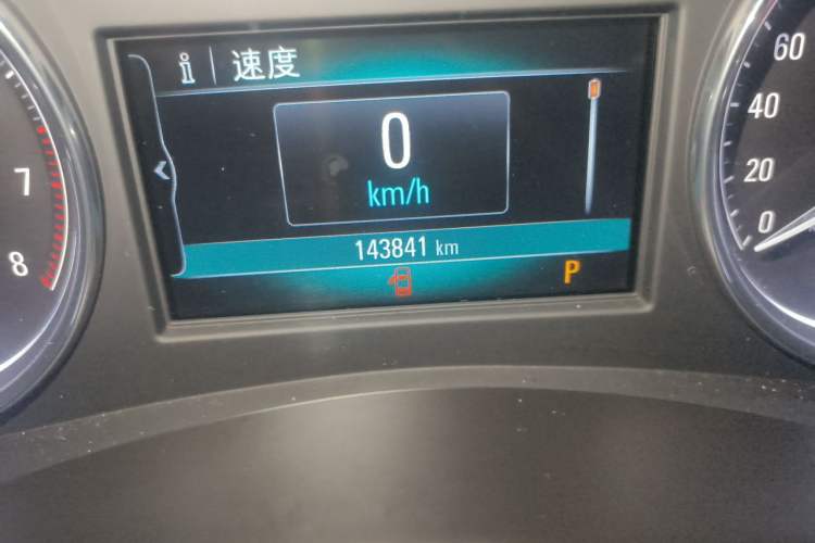 Used Buick LaCrosse 2016 20T Elite Edition Odometer Close Up