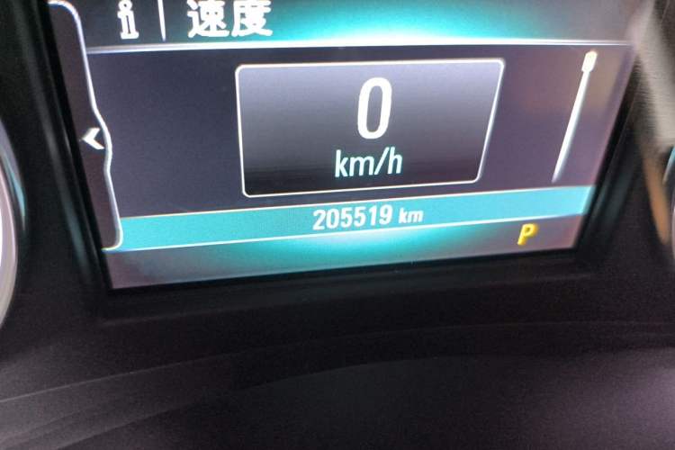 Used Buick LaCrosse 2016 28T Elite Model Odometer Close Up