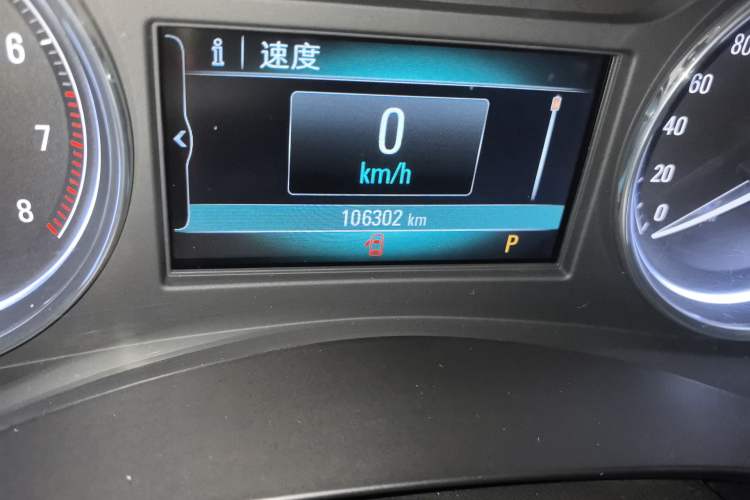 Used Buick LaCrosse 2016 Revised Version 28T Elite Edition Odometer Close Up