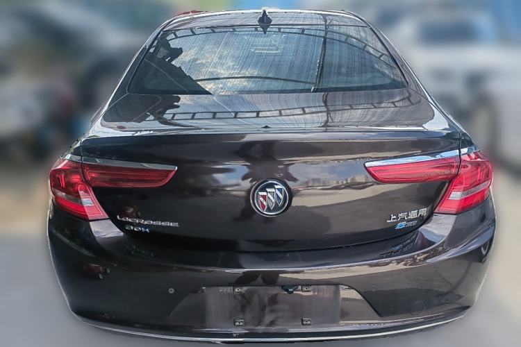 Used Buick LaCrosse 2016 30H Luxury Version Rear