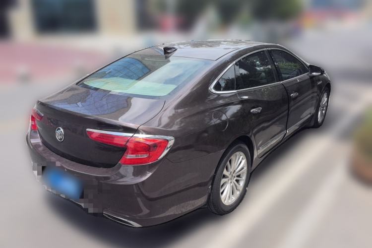 Used Buick LaCrosse 2016 28T Luxury Version Rear Right 45 Deg