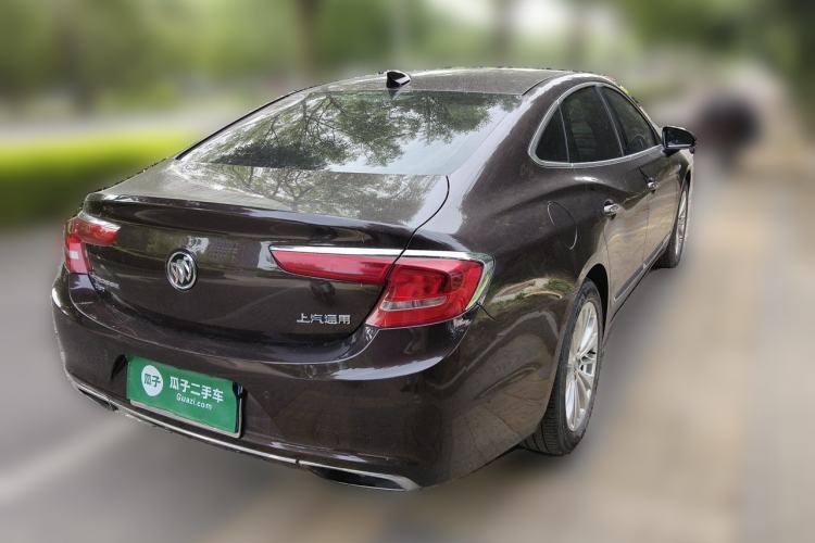 Used Buick LaCrosse 2016 28T Luxury Version Rear Right 45 Deg