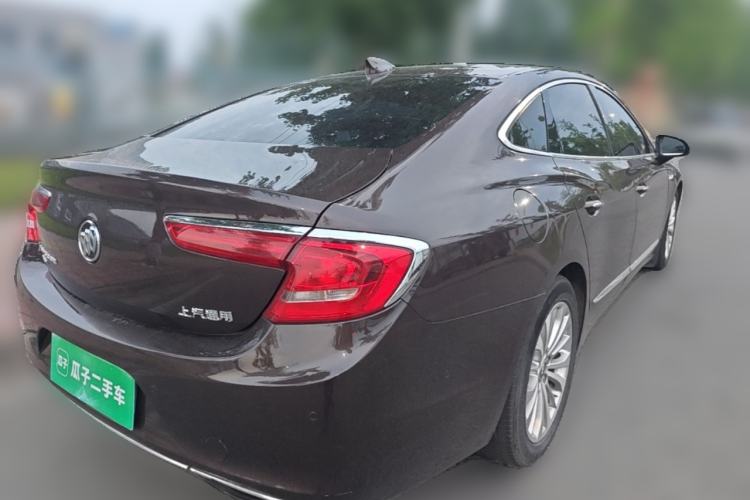 Used Buick LaCrosse 2016 28T Luxury Version Rear Right 45 Deg