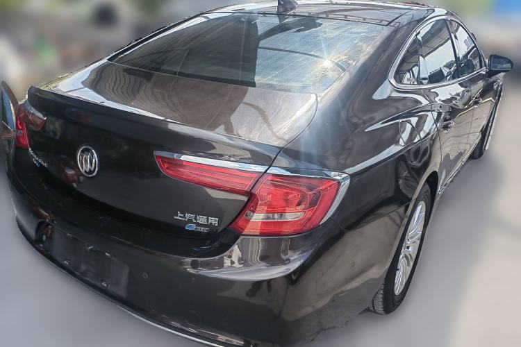 Used Buick LaCrosse 2016 30H Luxury Version Rear Right 45 Deg