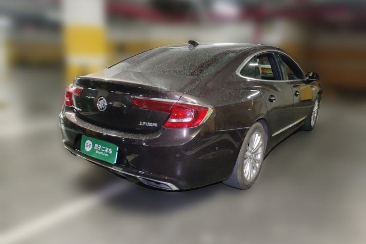 Used Buick LaCrosse 2016 28T Luxury Version Rear Right 45 Deg