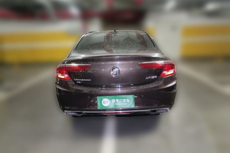 Used Buick LaCrosse 2016 28T Luxury Version Rear