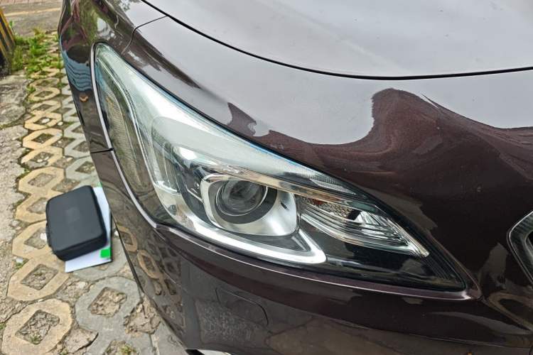 Used Buick LaCrosse 2016 20T Elite Edition Right Front Headlight