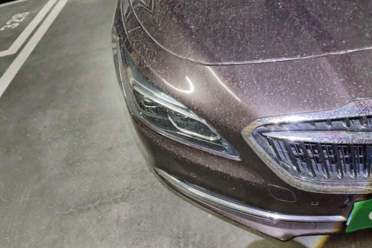 Used Buick LaCrosse 2016 28T Luxury Version Right Front Headlight