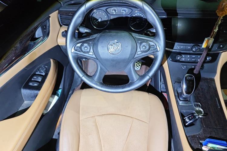 Used Buick LaCrosse 2016 20T Elite Edition Steering Wheel