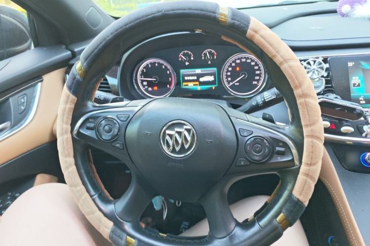 Used Buick LaCrosse 2016 20T Elite Edition Steering Wheel