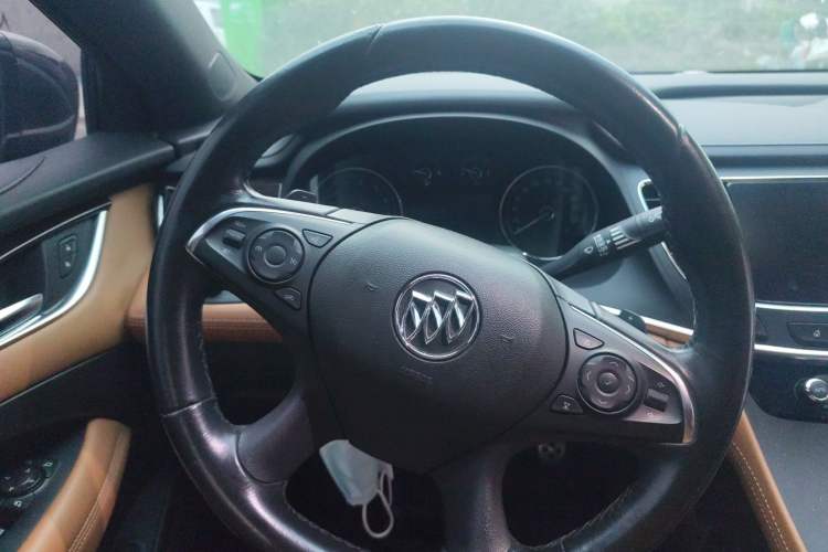 Used Buick LaCrosse 2016 20T Elite Edition Steering Wheel