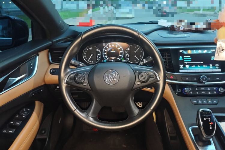 Used Buick LaCrosse 2016 28T Luxury Version Steering Wheel
