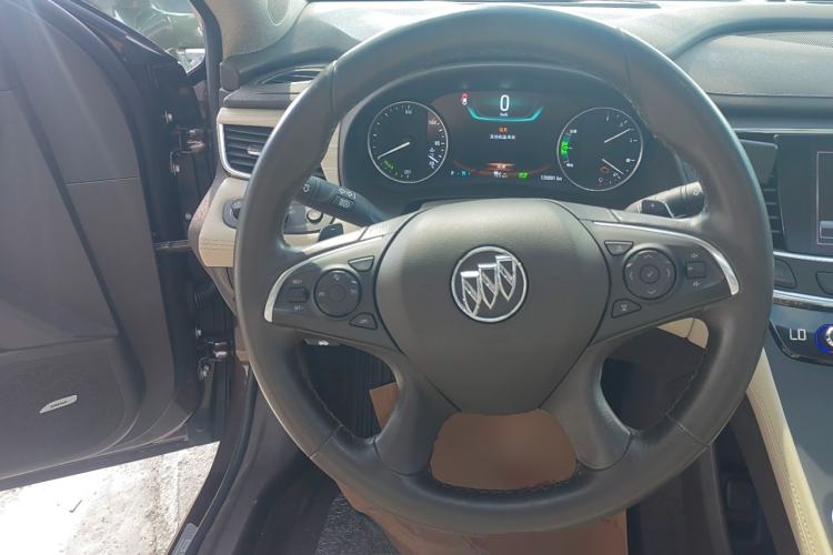 Used Buick LaCrosse 2016 30H Luxury Version Steering Wheel