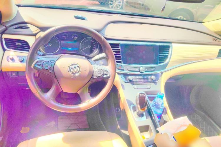 Used Buick LaCrosse 2016 30H Elite Edition Steering Wheel