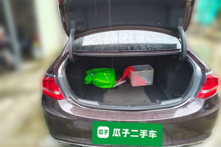 Used Buick LaCrosse 2016 28T Elite Model Trunk