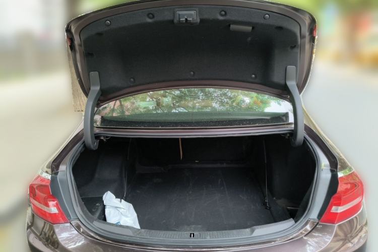 Used Buick LaCrosse 2016 20T Luxury Model Trunk