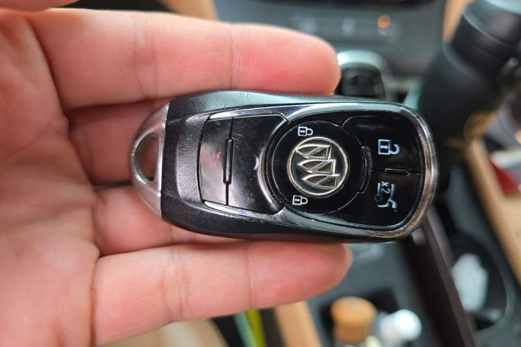 Used Buick LaCrosse 2016 20T Elite Edition Vehicle Key