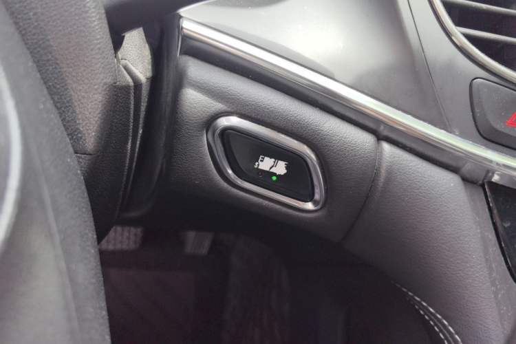 Used Buick LaCrosse 2016 28T Luxury Version Vehicle Key