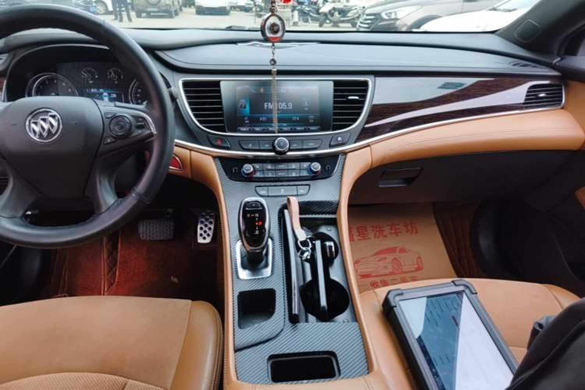 Used Buick LaCrosse 2016 20T Elite Edition Audio And AC Panel