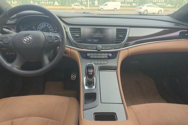 Used Buick LaCrosse 2016 28T Luxury Version Audio And AC Panel