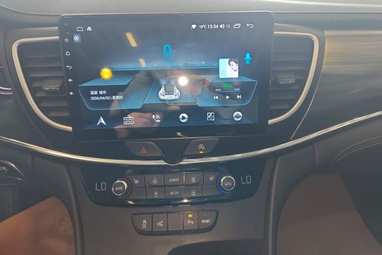 Used Buick LaCrosse 2016 Revised Version 28T Elite Edition Audio And AC Panel