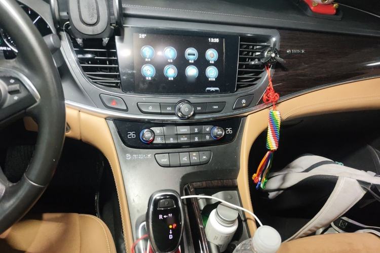 Used Buick LaCrosse 2016 20T Luxury Model Audio And AC Panel