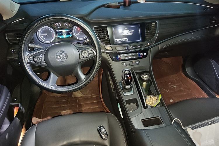Used Buick LaCrosse 2016 Revised Version 28T Elite Edition Center Console