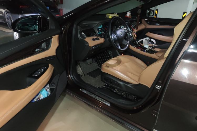 Used Buick LaCrosse 2016 20T Luxury Model Driver Seat