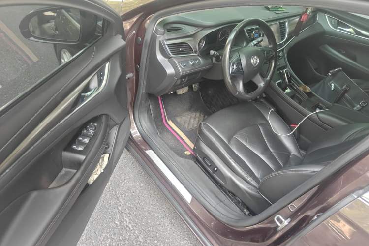 Used Buick LaCrosse 2016 Revised Version 28T Elite Edition Driver Seat