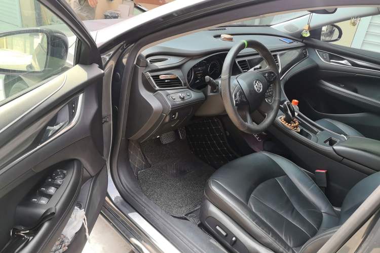 Used Buick LaCrosse 2016 Revised Version 28T Elite Edition Driver Seat