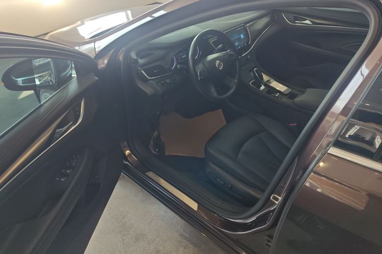 Used Buick LaCrosse 2016 Revised Version 28T Elite Edition Driver Seat