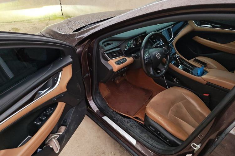 Used Buick LaCrosse 2016 20T Luxury Model Driver Seat