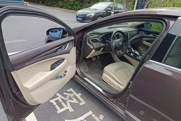Used Buick LaCrosse 2016 Revised 20T Leading Edition Driver Seat