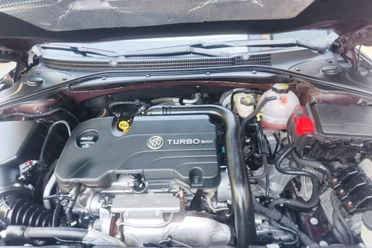 Used Buick LaCrosse 2016 20T Elite Edition Engine Bay