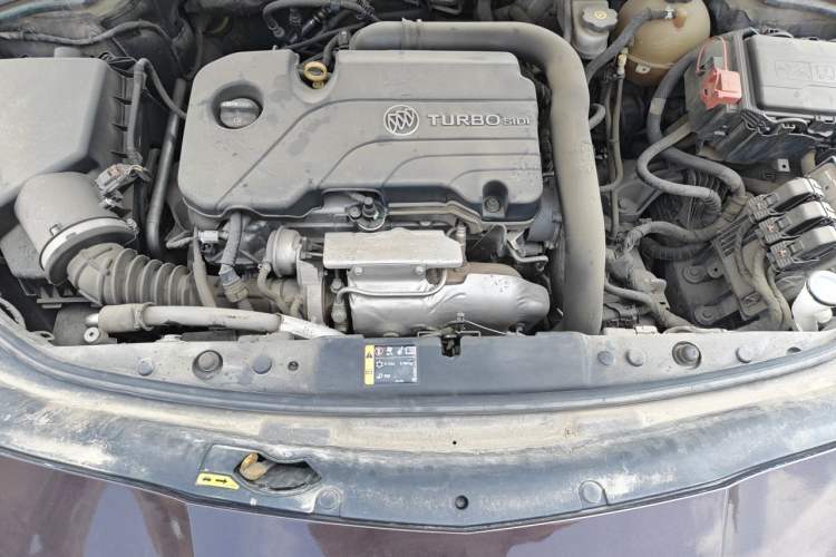 Used Buick LaCrosse 2016 20T Elite Edition Engine Bay