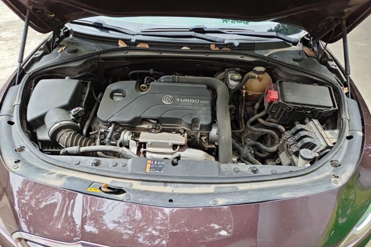 Used Buick LaCrosse 2016 20T Elite Edition Engine Bay