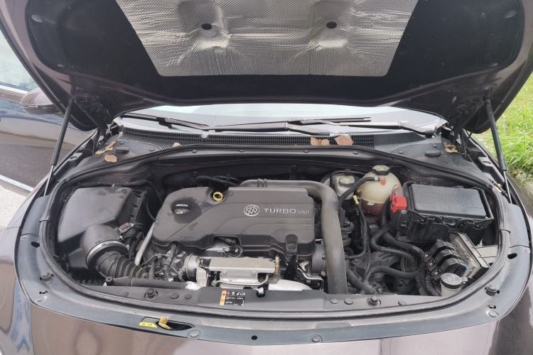 Used Buick LaCrosse 2016 20T Luxury Model Engine Bay
