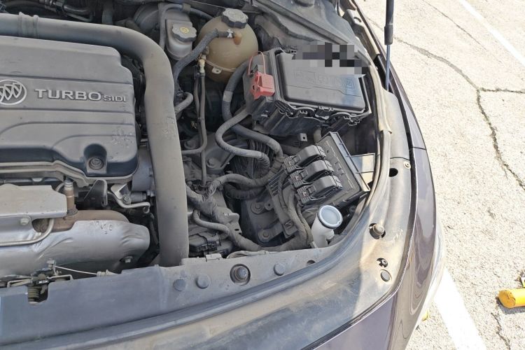 Used Buick LaCrosse 2016 20T Elite Edition Engine Bay Left