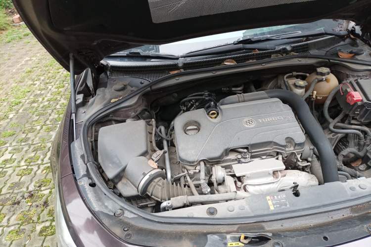 Used Buick LaCrosse 2016 Revised 20T Leading Edition Engine Bay Right