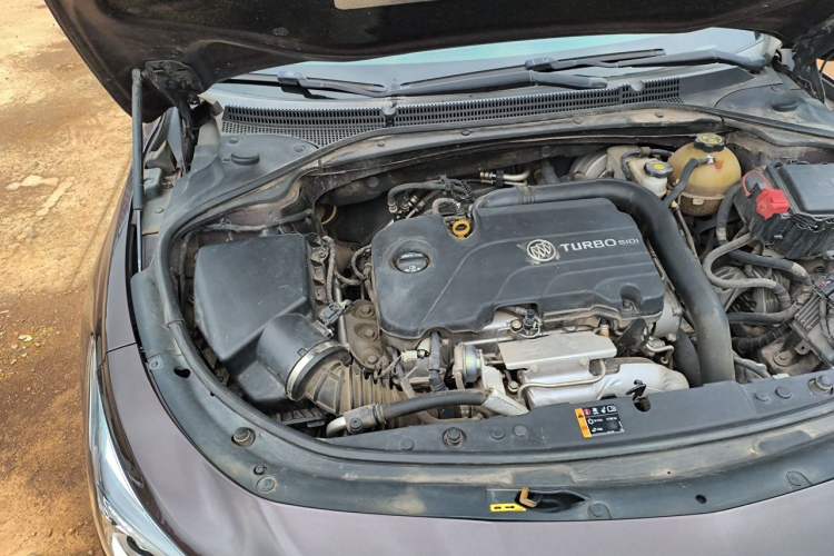 Used Buick LaCrosse 2016 20T Elite Edition Engine Bay Right