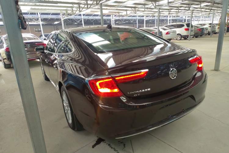 Used Buick LaCrosse 2016 20T Luxury Model Exterior 2