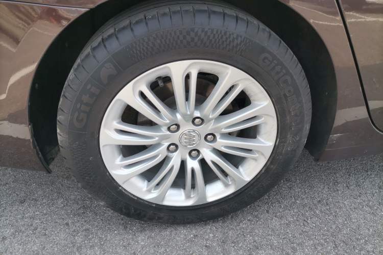 Used Buick LaCrosse 2016 Revised 20T Leading Edition Exterior 5