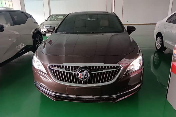 Used Buick LaCrosse 2016 20T Elite Edition Front