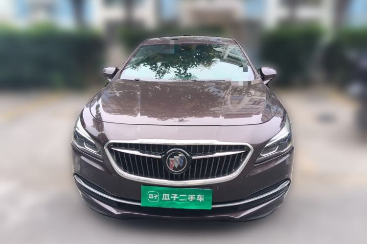 Used Buick LaCrosse 2016 28T Luxury Version Front