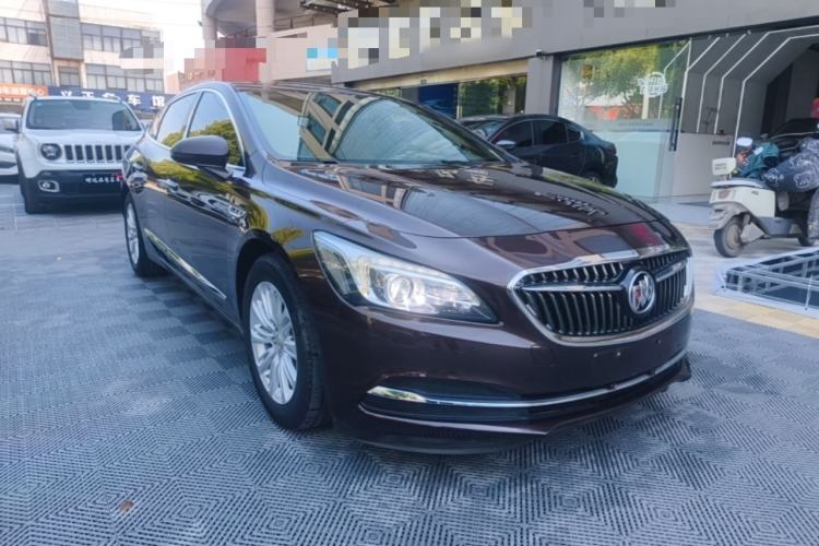 Used Buick LaCrosse 2016 20T Elite Edition Front Right 45 Deg
