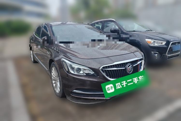 Used Buick LaCrosse 2016 28T Premium Edition Front Right 45 Deg