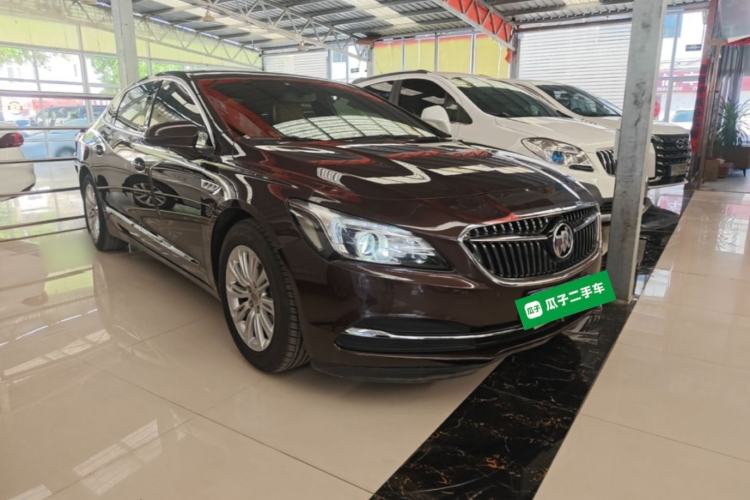 Used Buick LaCrosse 2016 20T Elite Edition Front Right 45 Deg