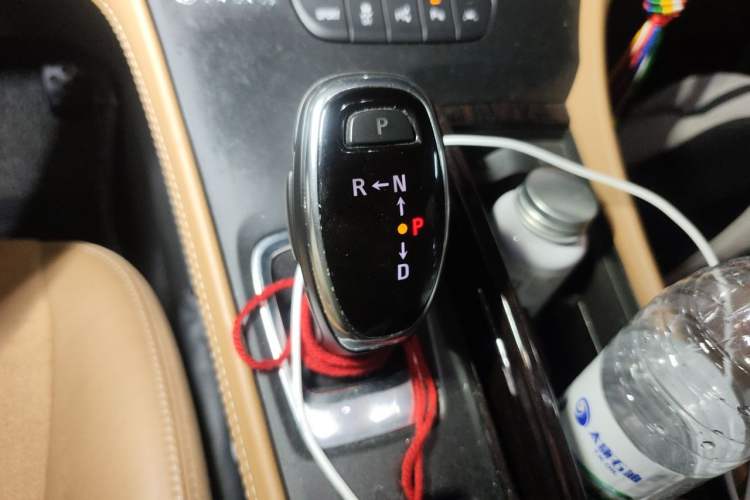 Used Buick LaCrosse 2016 20T Luxury Model Gear Lever